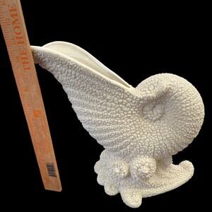Royal Haeger Shell Vase Nautilus Textured Pebbled Cornucopia Nautical Sea READ